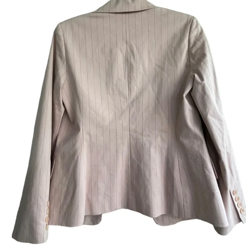 BCBG MaxAzria Blazer Two Button Pink Lined Size Medium - Picture 5 of 7